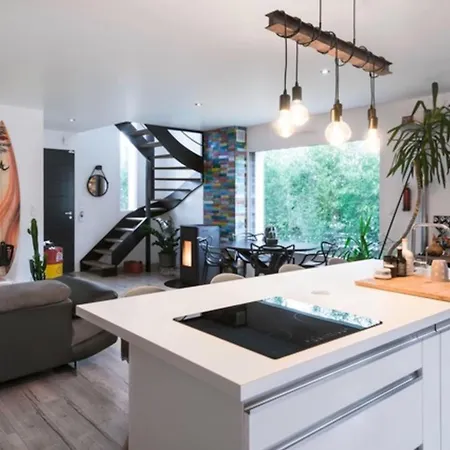 House 3 Comfort With Garden