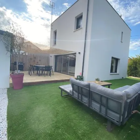 House 3 Comfort With Garden Prázdninový dům Bouguenais